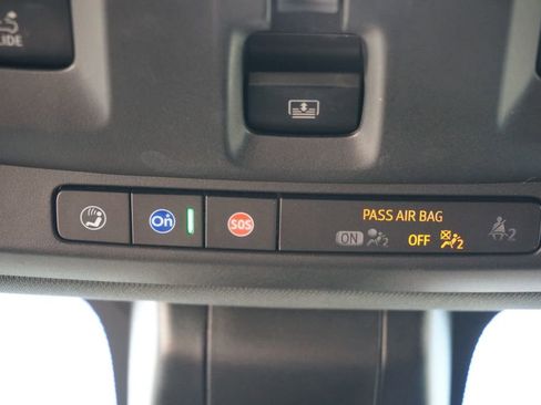 Used 2022 Chevrolet Tahoe Z71 w/ Z71 Off-Road Package image 42