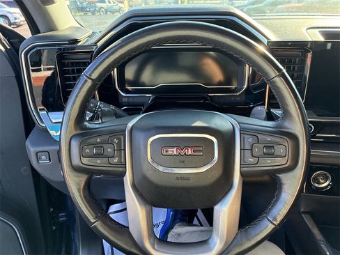 Used 2023 GMC Sierra 1500 SLT w/ SLT Premium Package image 14