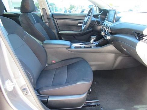 Used 2021 Nissan Sentra SV FWD image 10