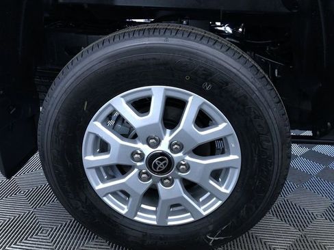 New 2026 Toyota Tacoma SR5 AWD/4WD image 10