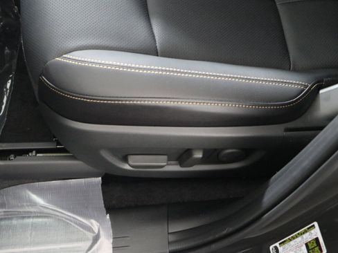 New 2025 MAZDA CX-90 Plug-In Hybrid w/Premium Sport image 19