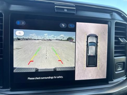 Used 2025 Ford F250 Lariat AWD/4WD image 21