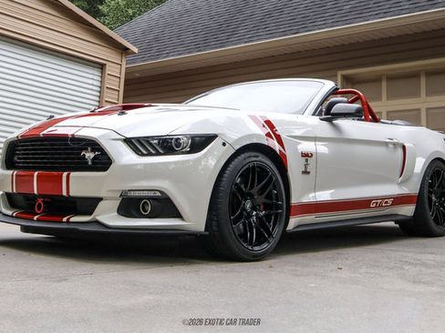 Used 2017 Ford Mustang GT Premium w/ Equipment Group 401A RWD image 14