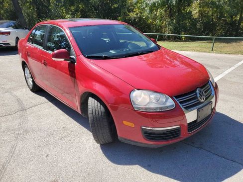Used 2010 Volkswagen Jetta SE image 8