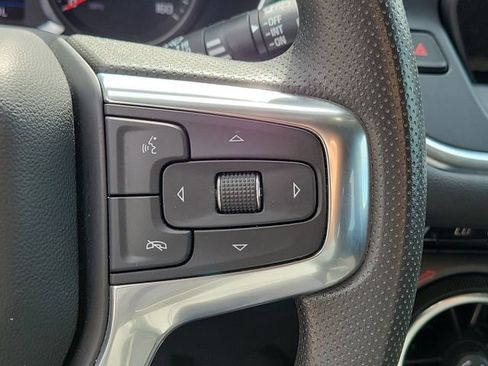 Used 2022 Chevrolet Blazer LT FWD image 11