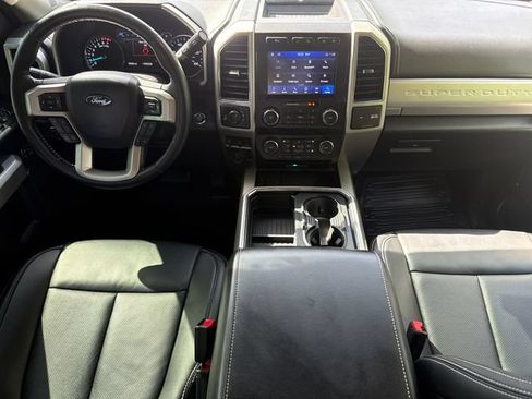 Used 2021 Ford F250 Lariat w/ Tremor Off-Road Package AWD/4WD image 13