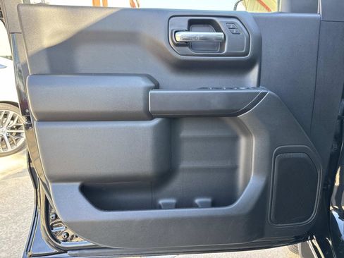 Used 2024 GMC Sierra 1500 Pro w/ Graphite Edition image 18