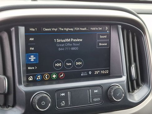 Used 2019 Chevrolet Colorado Z71 image 17