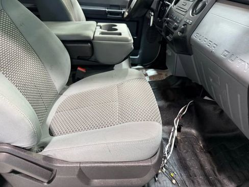 Used 2016 Ford F250 XL w/ Power Equipment Group image 25