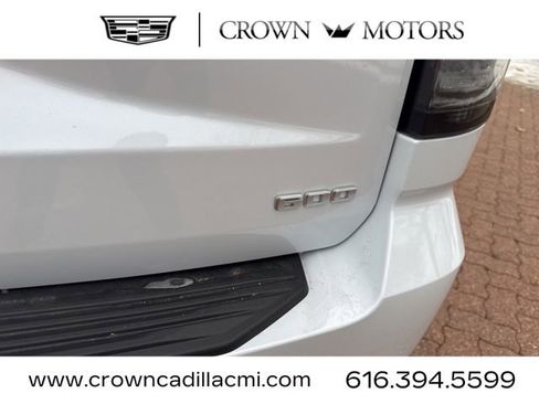 New 2026 Cadillac Escalade Platinum Luxury w/ LPO, Floor Liner Package image 12