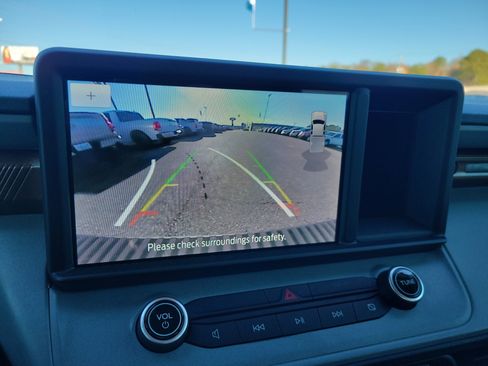 Used 2023 Ford Maverick Lariat w/ Lariat Luxury Package image 21