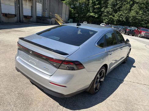 Certified 2025 Honda Accord Sport image 11
