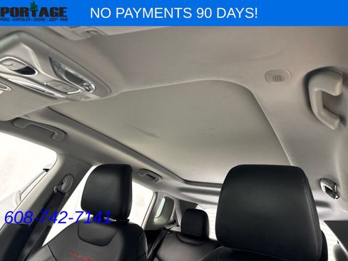 Used 2022 Jeep Compass Trailhawk w/ Trailhawk Elite Group AWD/4WD image 26