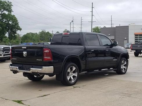 Used 2019 RAM 1500 Laramie AWD/4WD image 4