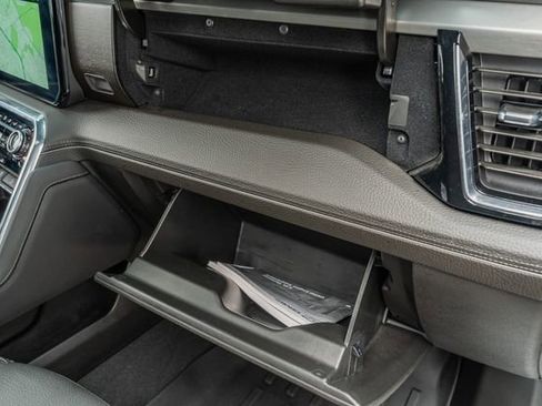 Used 2025 GMC Sierra 2500 Denali w/ Denali Reserve Package AWD/4WD image 49