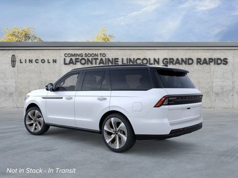 New 2026 Lincoln Navigator Black Label AWD/4WD image 4