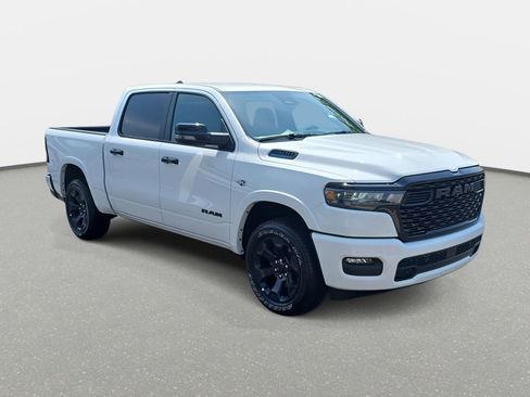New 2026 RAM 1500 4x4 Crew Cab image 3