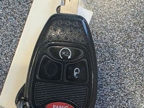 Used 2012 Jeep Wrangler Unlimited Sahara w/ Connectivity Group AWD/4WD image 28