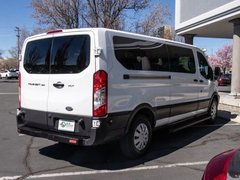 Used 2017 Ford Transit 350 XLT RWD image 7