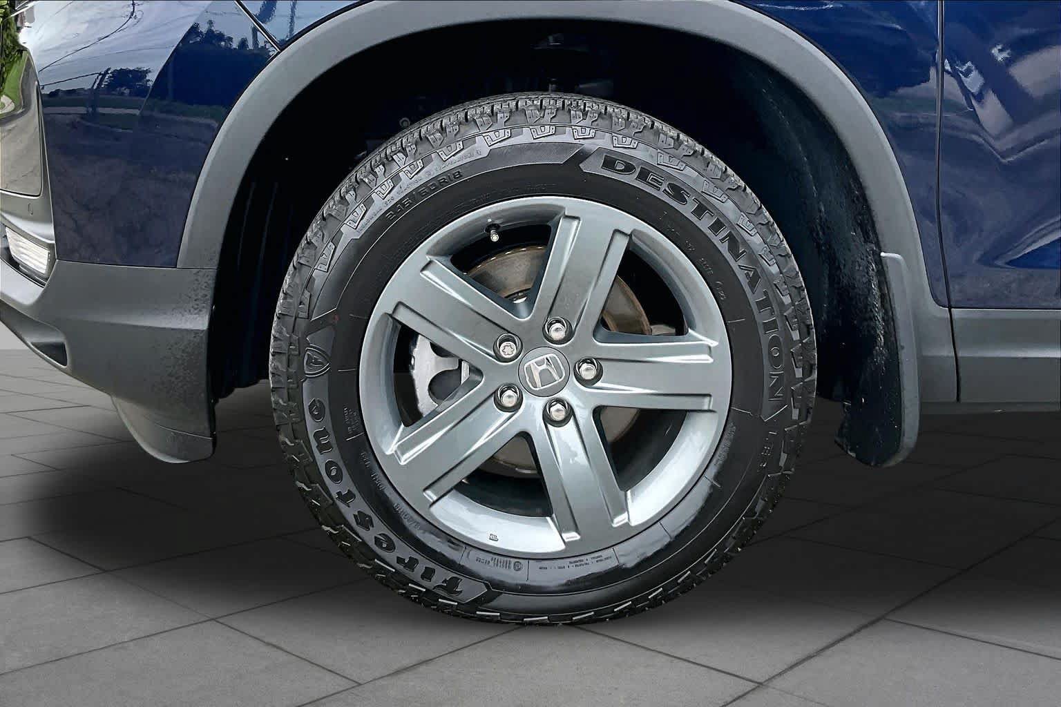 Used 2023 Honda Ridgeline RTL-E image 11