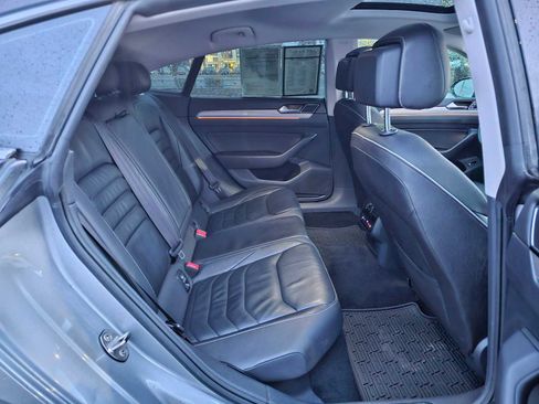 Used 2019 Volkswagen Arteon SEL Premium image 12