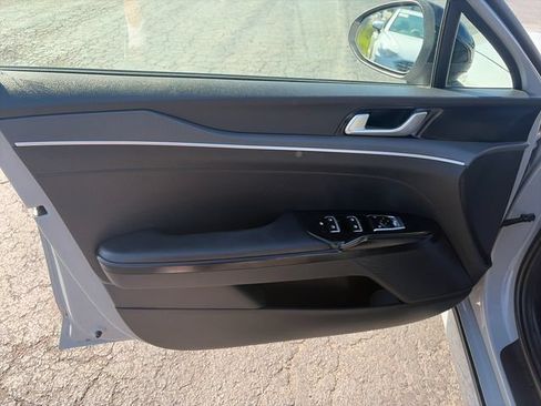 Used 2023 Kia K5 GT-Line AWD/4WD image 10