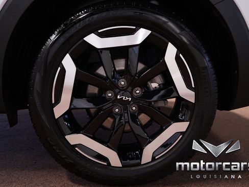 Used 2025 Kia Telluride EX image 20