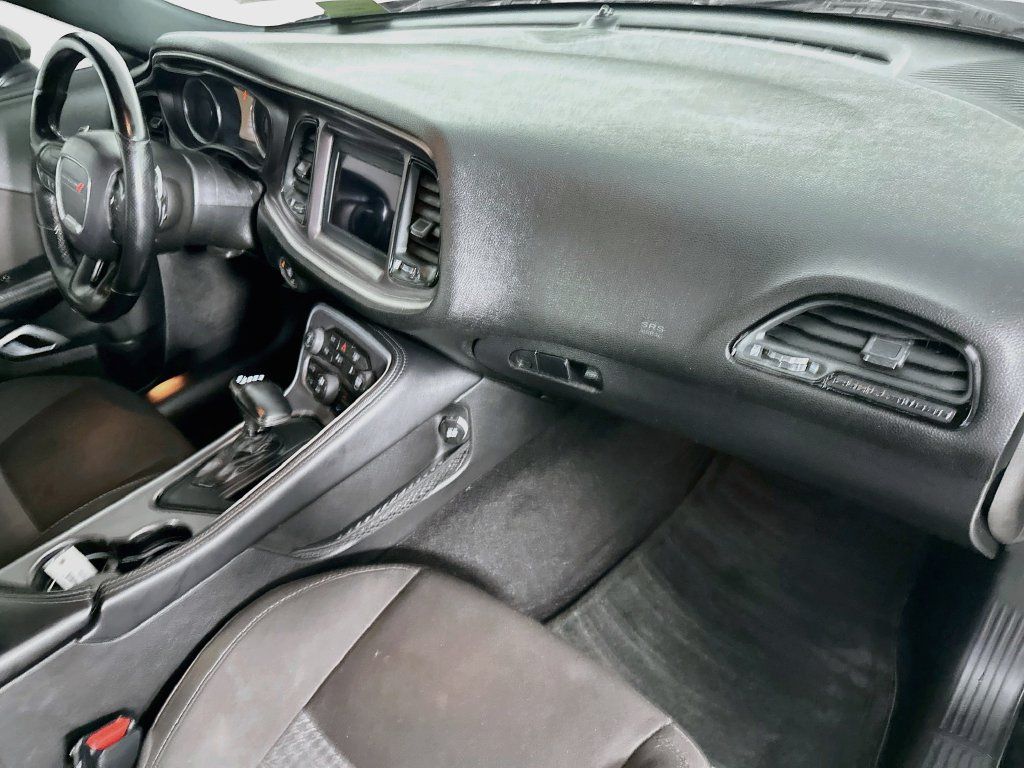 Used 2021 Dodge Challenger R/T RWD image 29