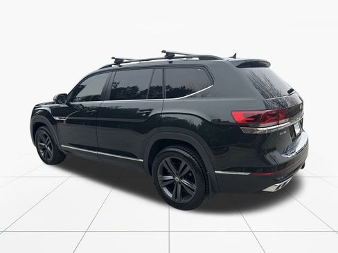 Used 2021 Volkswagen Atlas SE w/ Towing Package image 6