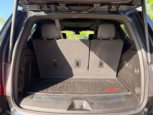 Used 2023 GMC Yukon AT4 AWD/4WD image 35