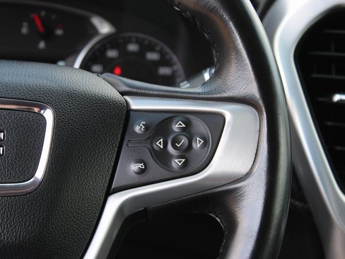 Used 2019 GMC Acadia SLT image 20