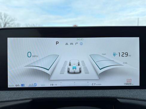 Used 2023 Kia EV6 Wind image 17