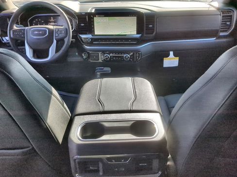 Used 2026 GMC Sierra 1500 SLT w/ SLT Premium Plus Package image 21