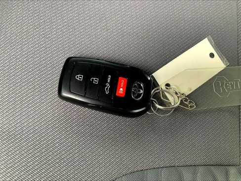 Used 2025 Toyota Tundra SR5 image 11