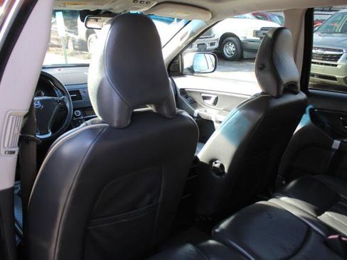 Used 2013 Volvo XC90 3.2 image 23
