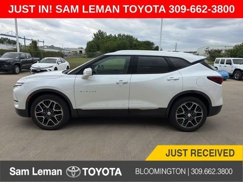 Used 2024 Chevrolet Blazer Premier w/ Enhanced Convenience Package AWD/4WD image 1
