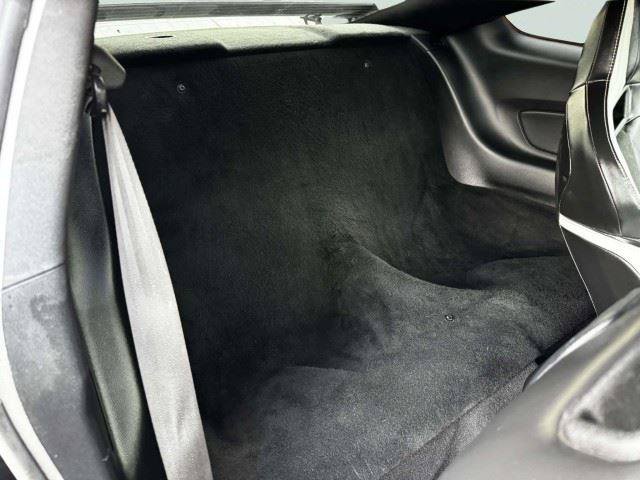 Used 2021 Ford Mustang Shelby GT500 w/ Carbon Fiber Track Pack RWD image 45