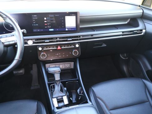 Certified 2025 Hyundai Tucson SEL image 11