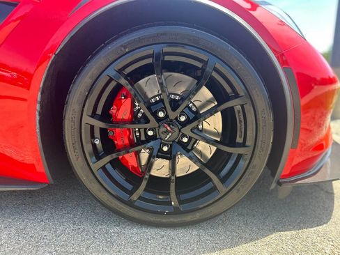 Used 2017 Chevrolet Corvette Grand Sport w/ Grand Sport Heritage Package RWD image 42