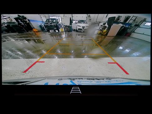 Used 2025 Buick Envista Sport Touring image 18