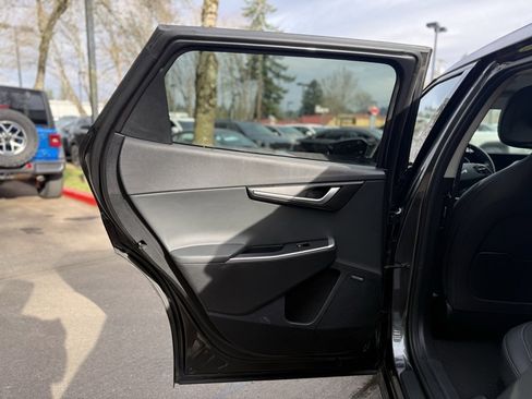 Used 2024 Kia EV6 Wind image 21