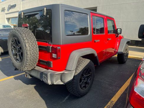 Used 2017 Jeep Wrangler Unlimited Sport w/ Quick Order Package 24S AWD/4WD image 3