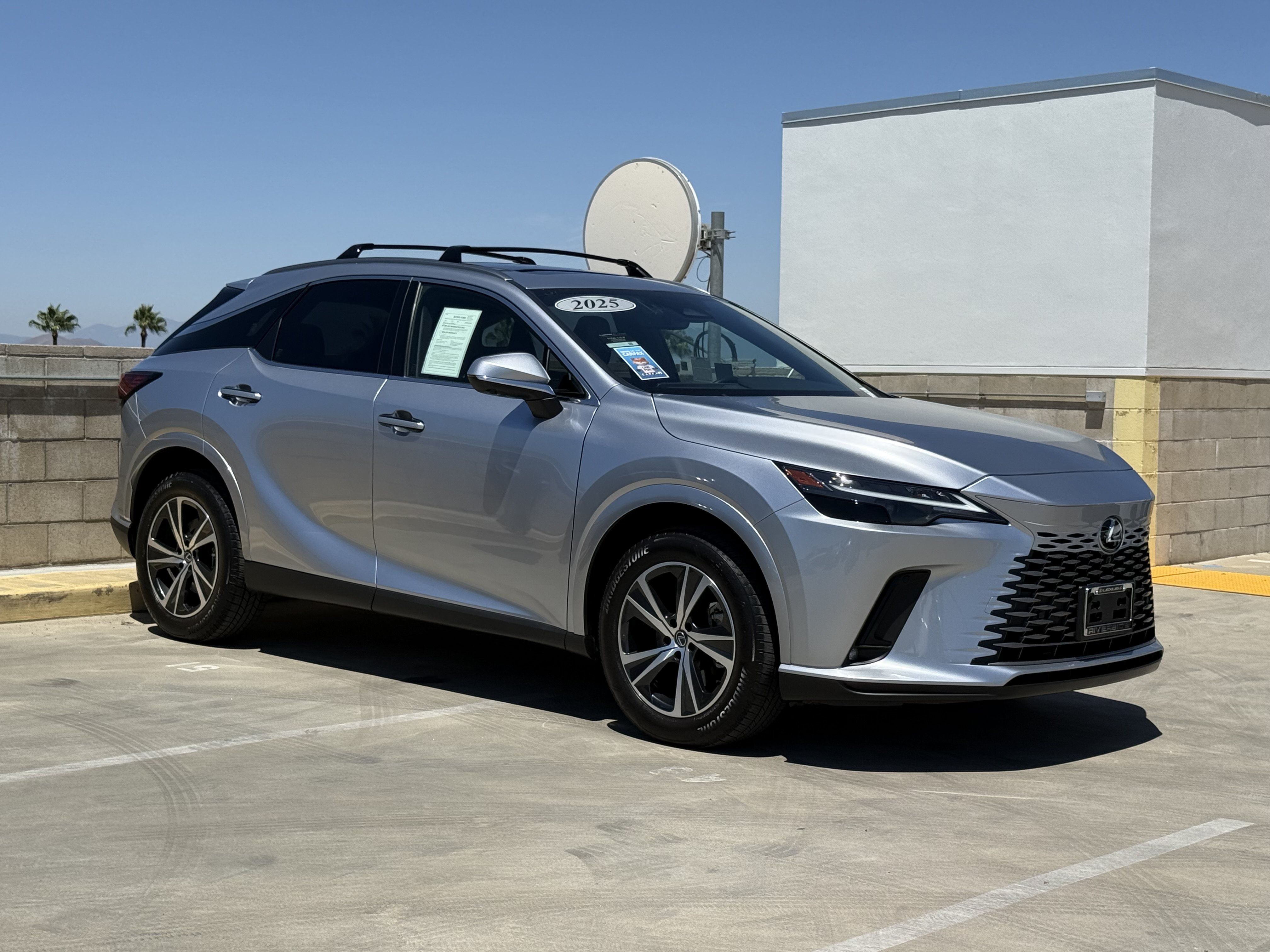 Certified 2025 Lexus RX 350 Premium w/ Accessory Package FWD image 2