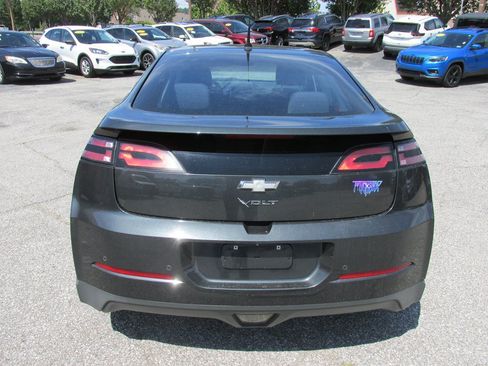 Used 2014 Chevrolet Volt w/ Enhanced Safety Package 1 FWD image 4