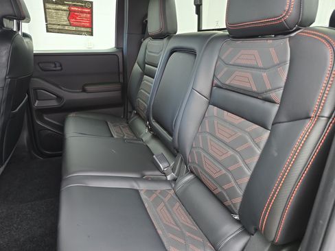 Certified 2026 Nissan Frontier PRO-4X w/ Pro Premium Package AWD/4WD image 13