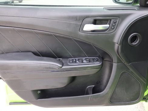 Used 2019 Dodge Charger R/T w/ Plus Group RWD image 12