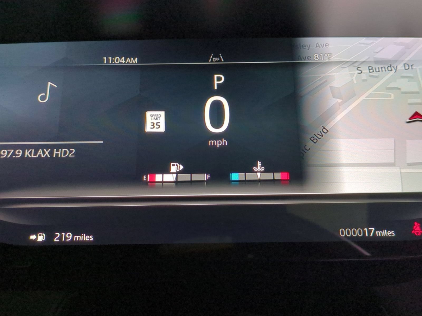 New 2026 Land Rover Range Rover Sport SE AWD/4WD image 18