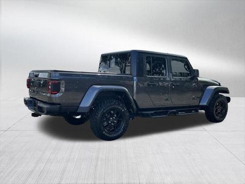 Certified 2025 Jeep Gladiator Willys image 5