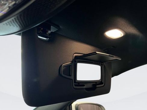 Certified 2023 Mercedes-Benz GLA 250 4MATIC image 33