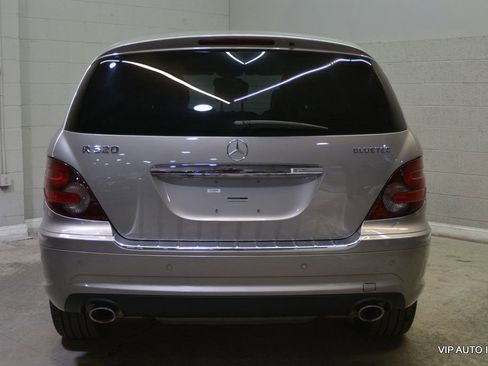 Used 2009 Mercedes-Benz R 320 BlueTEC 4MATIC image 6